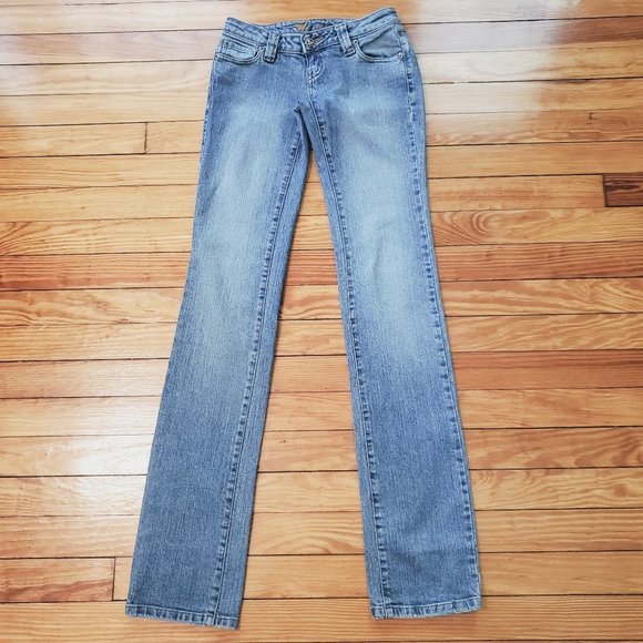 Wet Seal Straight Leg Med Wash Jeans Sz 1 - Picture 2 of 6